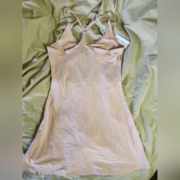 Outdoor voices dress with built in shorts - Picture 3 of 4